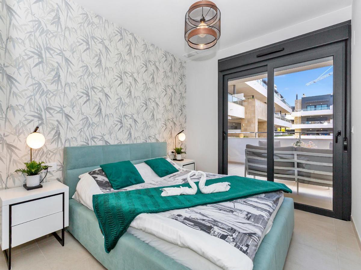 Lovely First Floor Apartment, Heating Pool ! Alicante Exterior photo